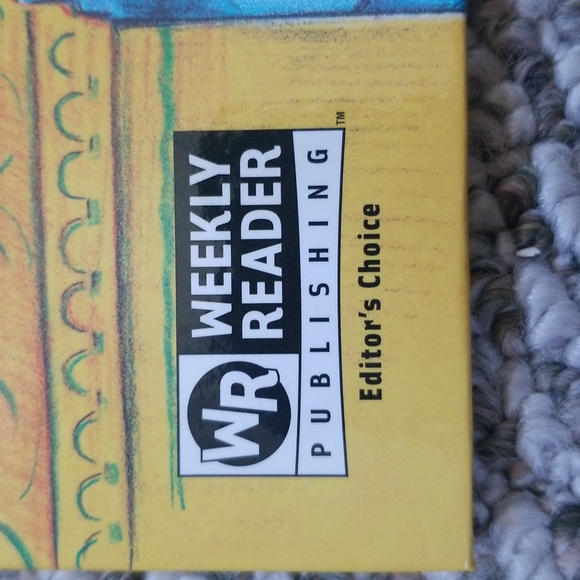 5 New Hardcover Childrens Books w/Cassettes - Picture 8 of 8